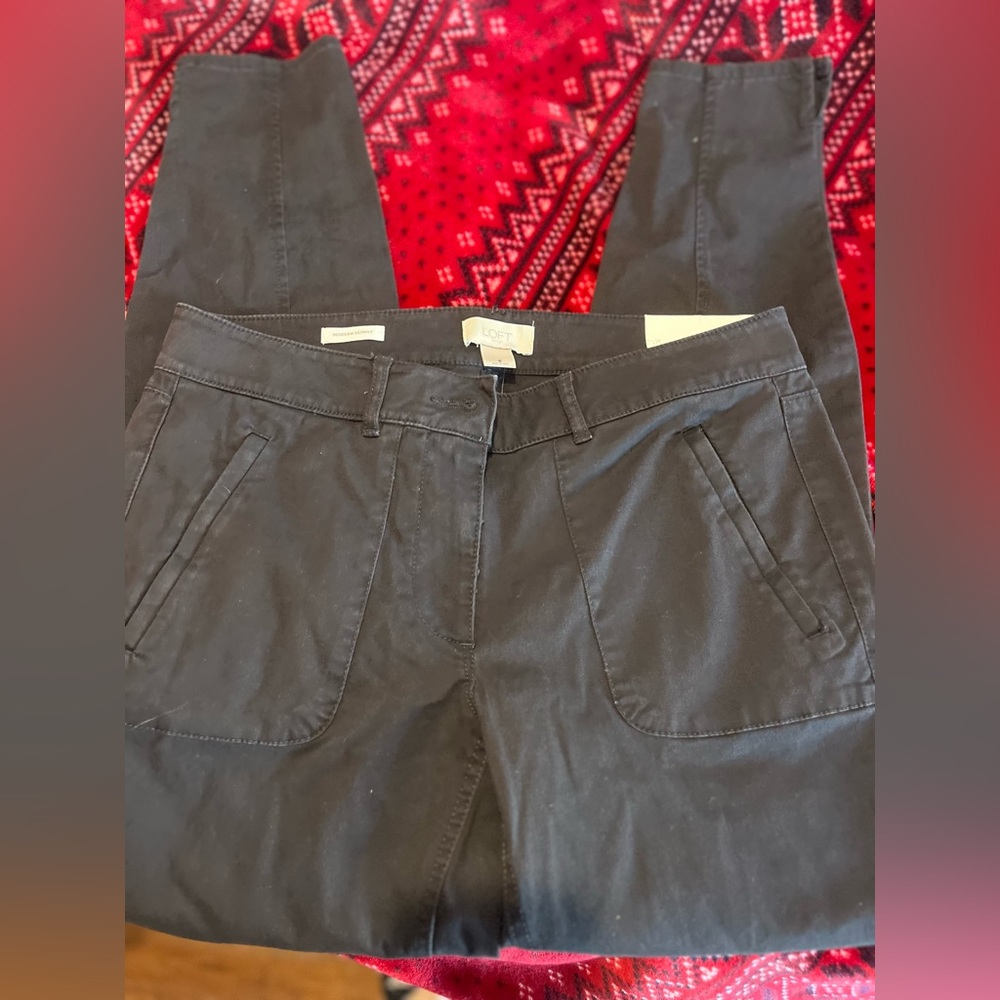 Loft modern Skinny pants. Size 6